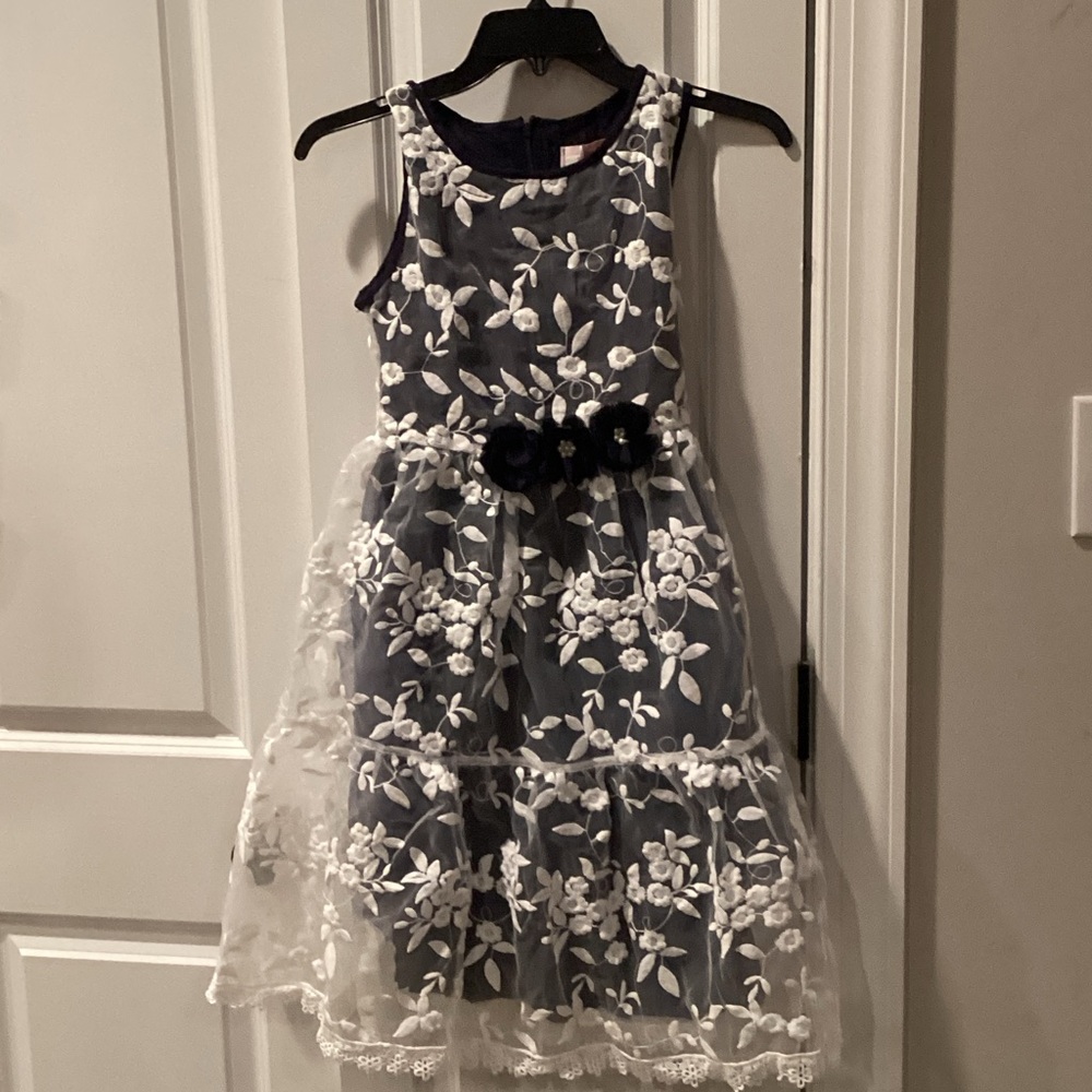 Elegant Kids Floral Dress - Navy and White